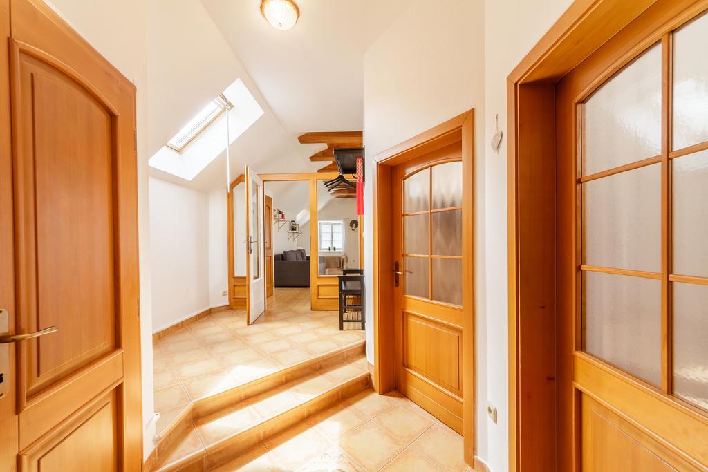 צ'סקה בודיוביצה Old Town Charles Apartments מראה חיצוני תמונה